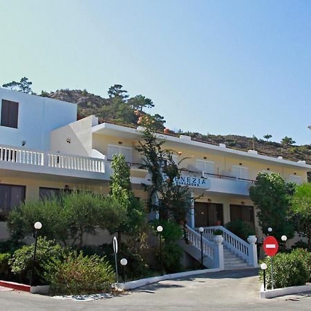 Venezia Bungalows Karpathos Bagian luar foto